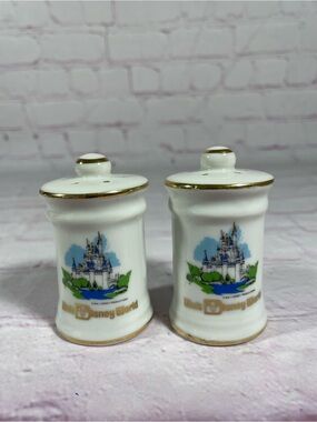 Vintage Walt Disney World Cinderella’s Castle Salt and Pepper Shaker Pair Japan
